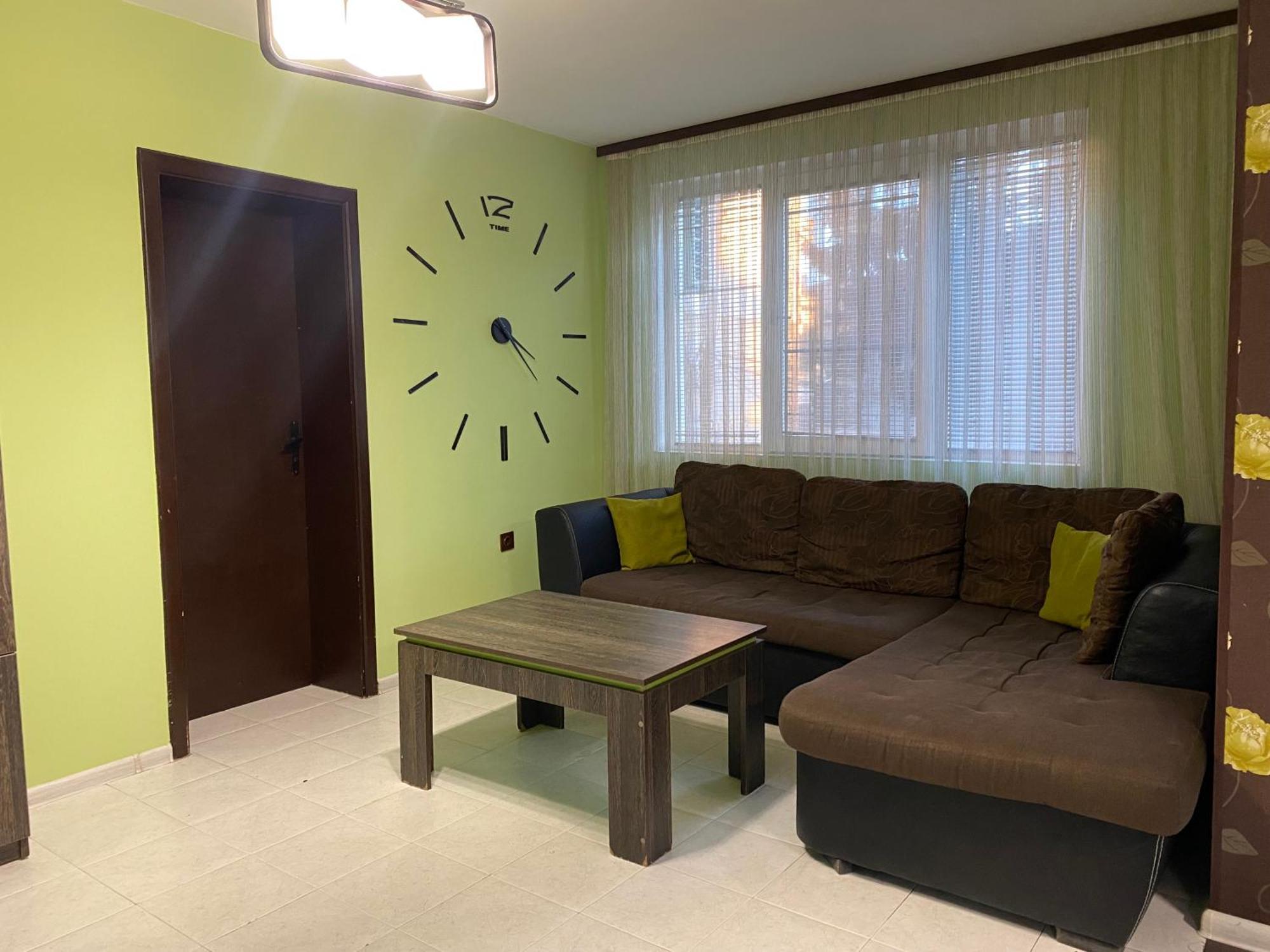 Gala Apartment Veliko Tŭrnovo Exterior photo